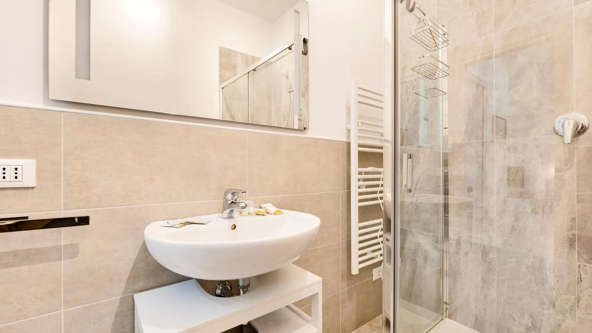 Sunny Apartment Near The Sea Lido di Camaiore 0*,  Italy